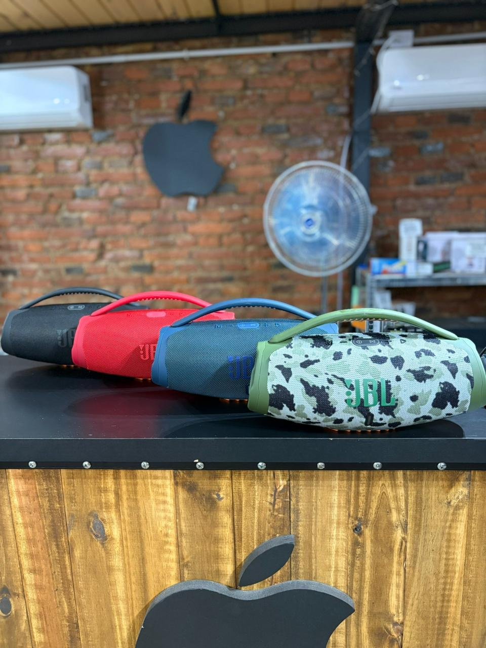 PARLANTE JBL BOOMS BOX 3 RGB