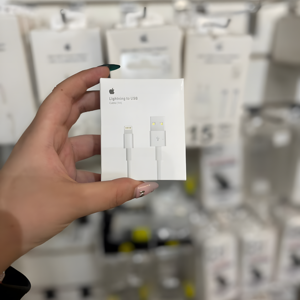 WhatsApp-Image-2026-03-27-at-12.11.56-PM-_1__upscayl_1x_upscayl-standard-4x Cable USB a IPhone Original 1mt